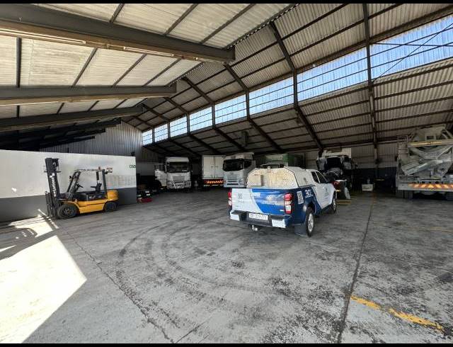 2,200M² WAREHOUSE TO LET IN KRAAIFONTEIN INDUSTRIA